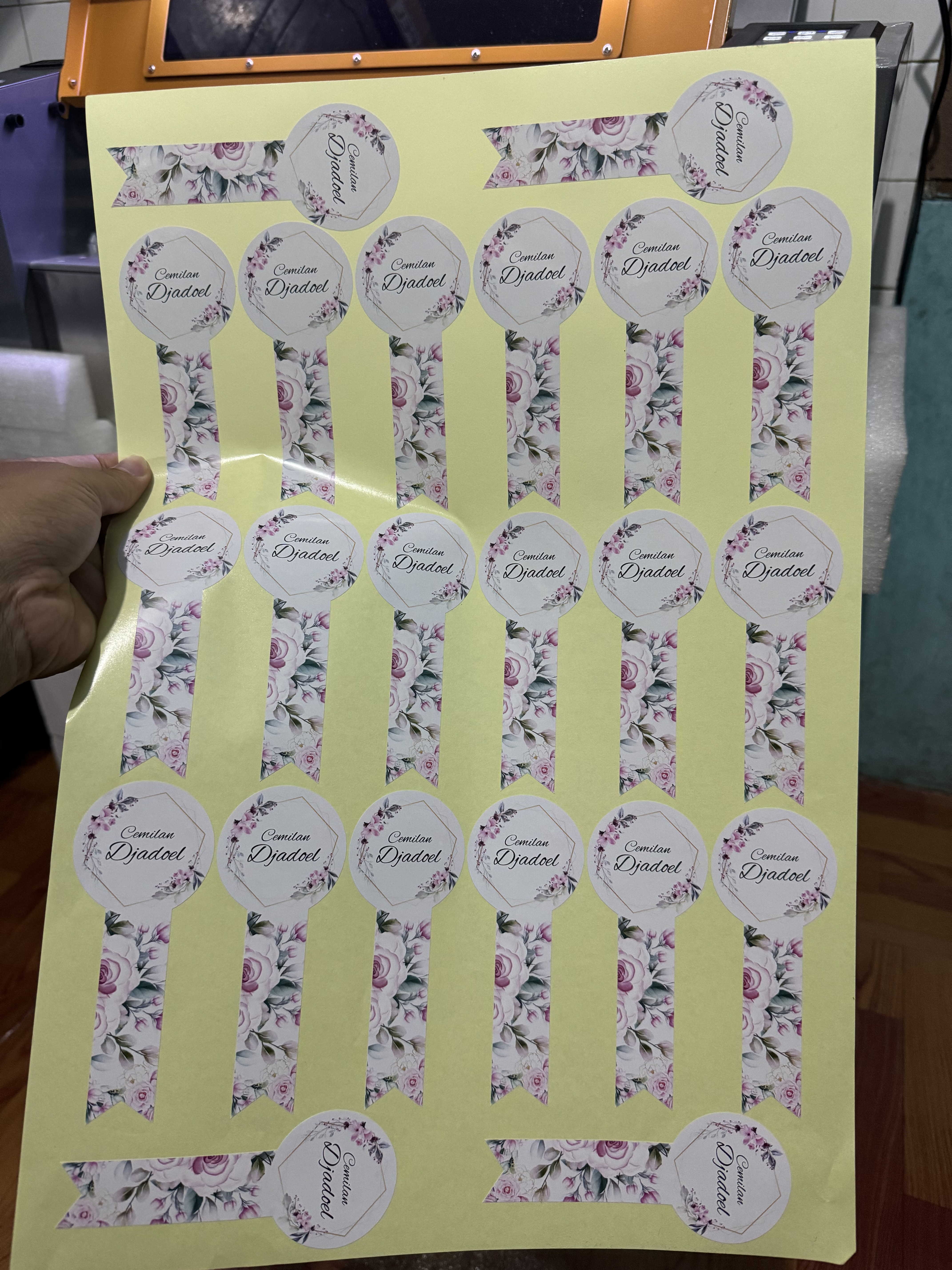 Cetak Stiker
